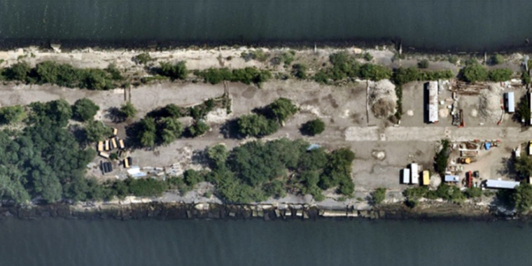Aerial view of the current state of Pier 6