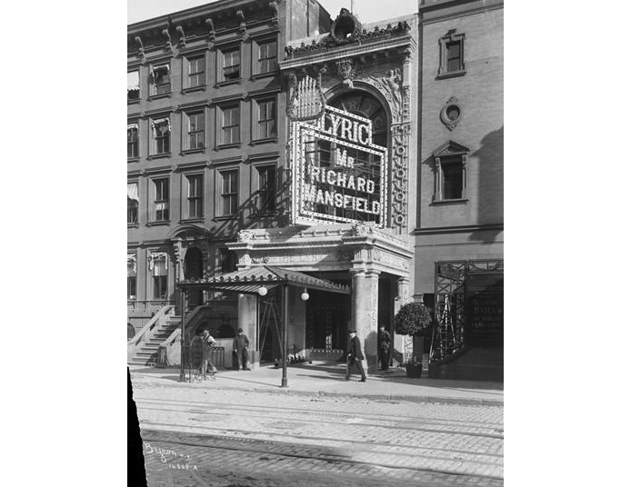 The original exterior of the Lyric Theatre, which was combined with the adjacent Apollo Theatre. Image: New York Historical Society.